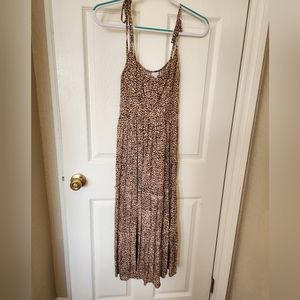 Leopard print maxi dress